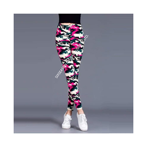 Best Sellers <b>Women's</b> Casual Yoga <b>Leggings</b> Custom Mid Waist Knitted Anti-Bacterial Breathable Seamless Knee-Length Fitness Wear - Product Image 3