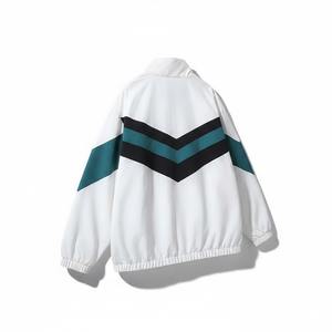 แจ็คเก็ตเบสบอลผู้ชายแบบมีฮู้ดกันน้ำกันลมสำหรับฤดูหนาว  ทรงหลวม แฟชั่นลำลอง  ลายพื้นสีพื้นและลายตัวอักษร - Product Image 5