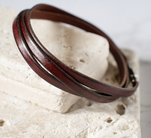 Minimalist Brown 100% Genuine <b>Leather</b> Flat Wrap <b>Bracelet</b> Surfer <b>Bracelet</b> - Product Image 1