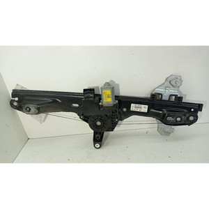 Mecanismo de elevación del parabrisas delantero. SX NISSAN Qashqai Serie 807014EA3C K9K636 (14>) - Product Image 1