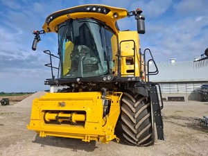 Moissonneuse-batteuse bon marché équipement agricole d'occasion moissonneuse-batteuse CR9.90 neuve et hollandaise à vendre - Product Image 5