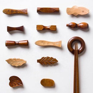 Porte-stylo en bois entièrement personnalisable, flexible, écologique, poli, emballage en vrac OEM pour usage domestique - Product Image 4