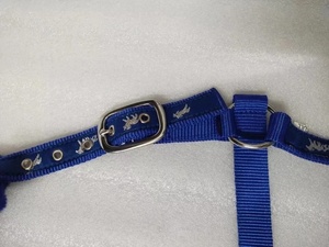 Adeefa Enterprises Licol pour cheval bleu rembourré doux avec doublure en polaire, tête de licol en nylon réglable pour chevaux. - Product Image 4