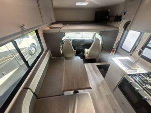 Remolques de Viaje Usados Coachmen Freelander S-S 21QS-SC 2025 - Product Image 5