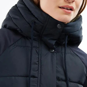 2023 Venta caliente chaquetas acolchadas hechas a medida para mujer Chaquetas acolchadas personalizadas hechas en Pakistán - Product Image 5