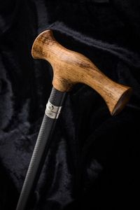 Standard International Canne en bois ajustable à prix STANDARD avec nœuds multiples Bâton de marche en bois solide pour les aînés - Product Image 5