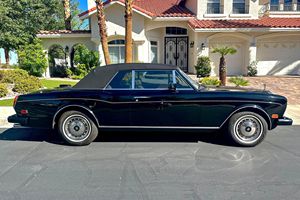 ROLLS-ROYCE CORINCHÉ IV CONVERTIBLE USADO DE 1992, VOLANTE A LA IZQUIERDA/DERECHA - Product Image 3