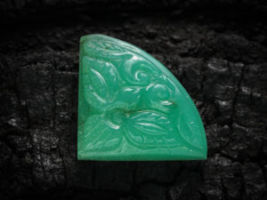 พลอยคริสโซเพรสแกะสลักด้วยมือสีเขียวไม่ผ่านการบำบัดรูปร่างแฟนซี100ชิ้นแกะสลักมือตามสั่งขนาด - Product Image 2