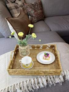 Bandeja de fruta natural de ratán hecha a mano tradicional Redonda al por mayor, Bandejas para servir de ratán personalizadas de diferentes tamaños, bandejas decorativas para el hogar - Product Image 3