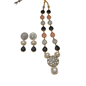 Bellamente diseñado estilo tradicional Kundan piedra collar latón Material joyería Collar para mujeres y niñas - Product Image 4