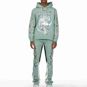 Chándal Ultra Suave con Estampado Puff, Diseño Atlético, Costuras Premium y Arte en Relieve Vibrante - Product Image 1