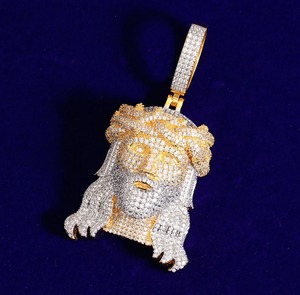 Meilleur prix pour pendentif Jésus en diamant moissanite entièrement serti VVS pour homme, en argent sterling bicolore, bijoux hip-hop très vendus - Product Image 4