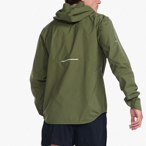 แจ็กเก็ตกันน้ำกันลมของผู้ชายโพลีเอสเตอร์ออกแบบลายพรางแบบบางพร้อมแถบสะท้อนแสง100% สำหรับผู้ใหญ่กลางแจ้ง - Product Image 4