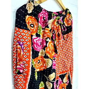 Pyjama unisexe bohème vintage, doux, respirant, léger et confortable, motif animalier, fermeture boutonnée, tissé pour la détente estivale - Product Image 3