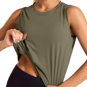 Haut de yoga OEM pour femmes, vêtements de sport de style court avec tissu respirant, taille personnalisable et options de couleur d'impression de marque - Product Image 4