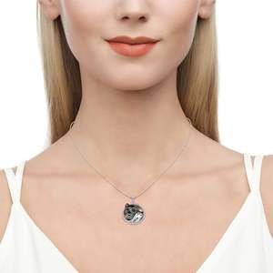 Collar con Colgante de Plata de Ley con Diseño de Pantera Madre e Hija de Jeulia Huddle - Product Image 5