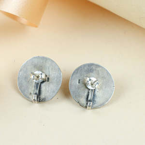 Pendientes de Plata 925 Tridha con Diseño Floral, Bonitos Pendientes con Baño de Oro y Perla Incrustada en Bisel, Ideales para Regalo - Product Image 5