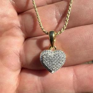 Pendentif diamant Moissanite rond blanc VVS clarté beau pendentif en forme de coeur en argent Sterling utilisé pour des bijoux personnalisés - Product Image 3