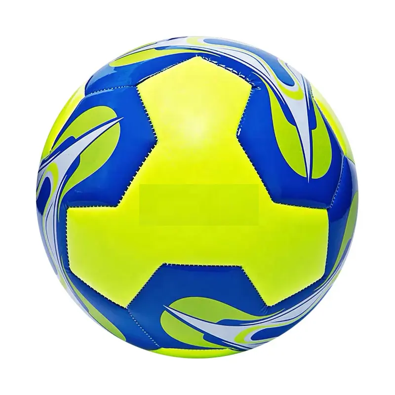 Bola de futebol de plástico pvc 32 painéis para jogadores e família em várias cores e desenhos a preço normal na índia