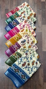 Sari estampado Lilen Tela suave de la mejor calidad Estilo moderno Sari estampado con blusa Fiesta de bodas sin peso y Diwali Adecuado - Product Image 4