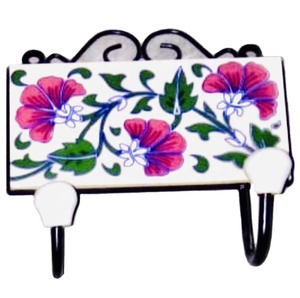 Epic Bravo Poterie Rustique Mur Manteau Crochet Perles Art CIH 198 Blanc et Violet Fonte Multifonctionnel Haute Qualité Mur Monté - Product Image 1