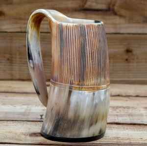 Distributeur d'eau d'imitation antique fait à la main en matériau organique durable inspiré de la nature Technique unique de polissage écologique - Product Image 4