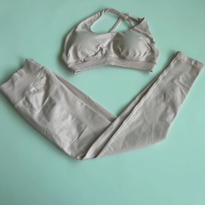 Hot Selling Custom Women Active Wear Set Sports Beautiful Back <b>Padded</b> Bra Gym <b>Hip</b> Lift Leggings Fitness Yoga Set <b>for</b> Women - Product Image 5