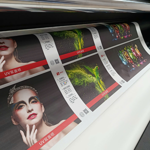 Pancarta Flexible Grande, Tamaño Personalizado, Impresión UV, Fondo para Eventos, Fábrica de Impresión en Vietnam - Product Image 3