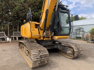 Miniexcavadora hidráulica JCB 308 de 8 toneladas con cucharón de 0.38 m, EPA Tier 4 Final, para construcción urbana, componente principal de la caja de cambios. - Product Image 4