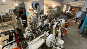 Empaquetadora de Cigarrillos Eléctrica Totalmente Automática Molins HLP 250, Alta Productividad, Nueva Condición, 250 Paquetes/Min, 220V/330V, 1 Año de Garantía - Product Image 2