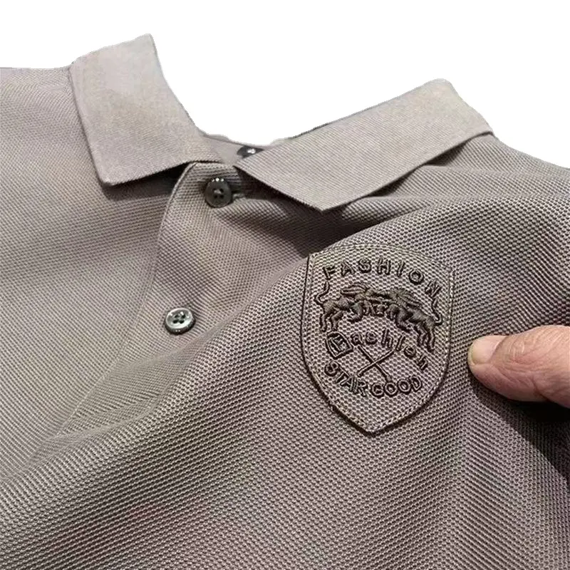 メンズ夏新作白黒半袖Tシャツタイガー刺繍ルーズラージヤードラペルポロ高品質カスタムTシャツ