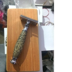 Maquinilla de Afeitar de Seguridad con Mango de Madera de Bambú, Logotipo Personalizado, Maquinilla de Afeitar de Acero Inoxidable para Barbería, Maquinilla de Afeitar Recta - Product Image 1