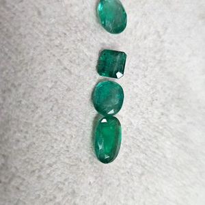 Esmeralda Natural de Zambia, Corte Esmeralda, Calidad AAA, Color Verde Excelente, Piedra Esmeralda Perfecta, Forma Octogonal, 20% de Descuento y Regalo de Año Nuevo - Product Image 4