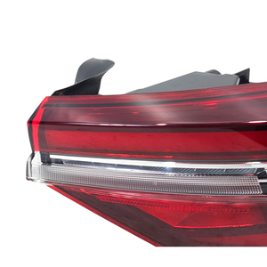Feu arrière droit SKODA Karoq Série 57A945208C (18>) - Product Image 4