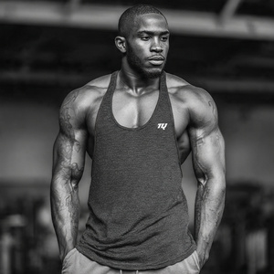 เสื้อกล้ามออกกำลังกายผู้ชาย ผ้าโพลีเอสเตอร์ผสมคอตตอน 100% สำหรับนักเพาะกาย - Product Image 6