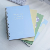 Carnet à spirales A5 avec couverture en carton floral |   Logo personnalisé |   Pages quadrillées/grilleuses |   Classeur à 6 anneaux |   Utilisation scolaire/bureau/cadeau |   Mignon