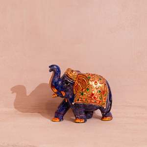 Elefante Individual de Jade Azul con Trompa Levantada, Diseño Tradicional para Ocasiones de Diwali con Patrón de Plantas - Product Image 2