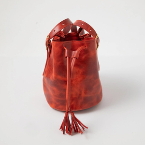 Bolso Tipo Cubo de Cuero Genuino Rojo con Cordón y Borla, Estilo Vintage, Bolso de Mano para Mujer para Uso Diario - Product Image 6