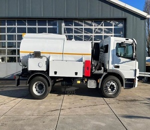 VENTA EN SUBASTA DE CAMIONES TANQUES NUEVOS Y USADOS 2025 para transporte - Atego 1418 4x2 Combustible/Tanques - Product Image 3