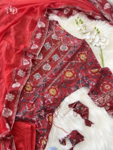 Pakistani <strong>Churidar</strong> Salwar Kameez Pakistani Punjabi Salwar Kameez <strong>Designs</strong> Pakistani Dress <strong>Design</strong> Salwar Kameez