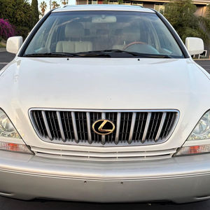 Lexus RX 300 del 2002, Usado, Sin Reserva, 1 Dueño, Motor V6, Tracción en las Cuatro Ruedas, Propiedad de California - Product Image 1