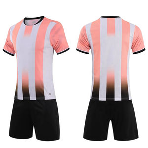 Uniforme de fútbol de secado rápido de alta calidad, transpirable uniforme de fútbol, fabricante de sublimación al por mayor, uniforme de desgaste de fútbol - Product Image 3
