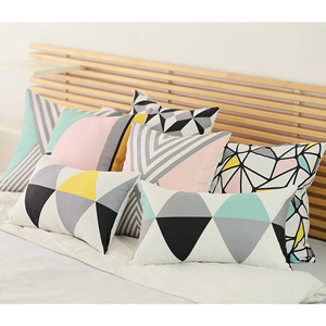Fodera per cuscino decorativo HMS 30x50 cm in poliestere giallo e bianco, motivo geometrico vintage, imbottita in schiuma cucita - Product Image 3