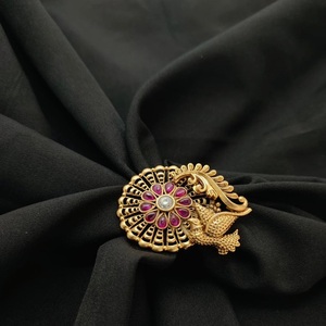 Diseñador de moda hermoso acabado antiguo anillo ajustable en oro pulido anillo de dedo ajustable para mujeres y niñas desgaste de fiesta - Product Image 1