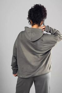 ชุดวอร์มแบบสวมหัวมีฮู้ดโอเวอร์ไซส์สำหรับผู้หญิงชุดวอร์มลำลองแบบสั่งตัด - Product Image 4