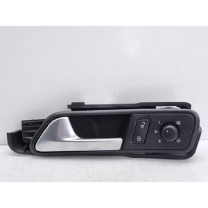 MANILLA INTERIOR DELANTERA IZQUIERDA VOLKSWAGEN Touran 2ª Serie 1 T0837197A BJB (07>10) - Product Image 1