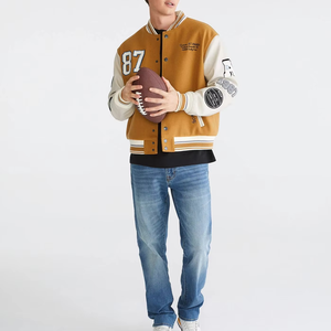 Nouvelle conception de vestes universitaires matelassées en toile respirante, style streetwear long, avec col à capuche, pour l'hiver, service OEM disponible - Product Image 3