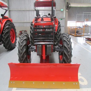   Tractor de Ruedas M8540 4WD, Máquina Agrícola de Alto Rendimiento, Engranaje Duradero, Calidad Premium, Oferta al por Mayor, Entrega Rápida - Product Image 1
