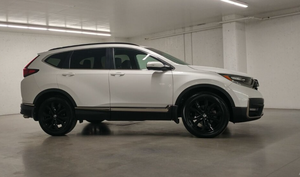 Honda CR-V 2020 USADO, Edición Negra, Tracción en las Cuatro Ruedas, Techo de Cuero, Navegador, Asientos con Inclinación - Product Image 3