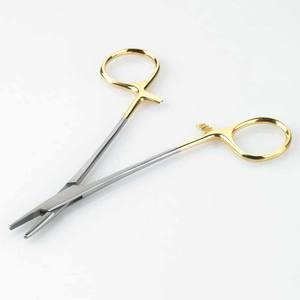 Calidad superior Kilner 13,0 cm Precisión manual Portaagujas de acero inoxidable Base de instrumentos quirúrgicos esenciales - Product Image 1